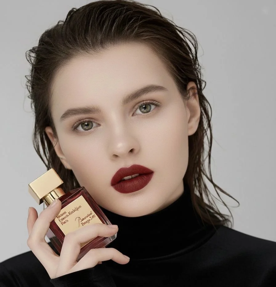 متن تبلیغ عطر و ادکلن